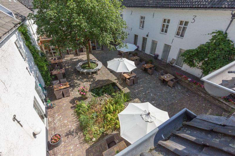 Fletcher Hotel-Restaurant Kasteel Erenstein Kerkrade Exteriör bild