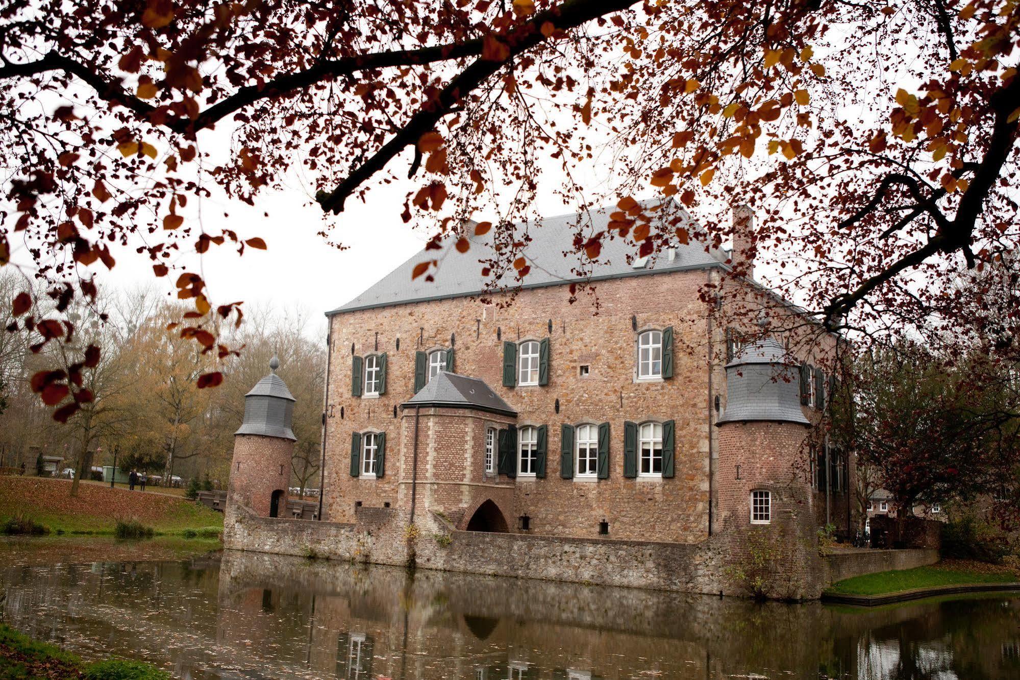 Fletcher Hotel-Restaurant Kasteel Erenstein Kerkrade Exteriör bild